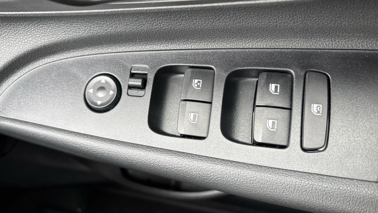 Hyundai i20 1.0T GDi Advance [Nav] 5dr Petrol Hatchback